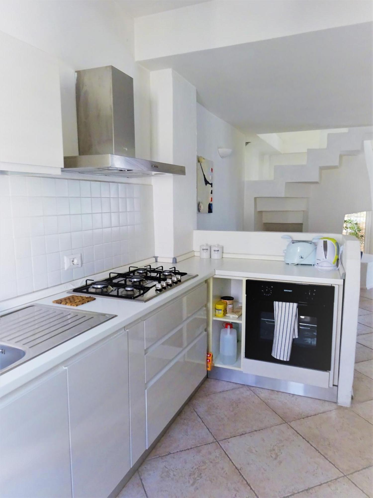 White - San Pantaleo Apartment Exterior foto