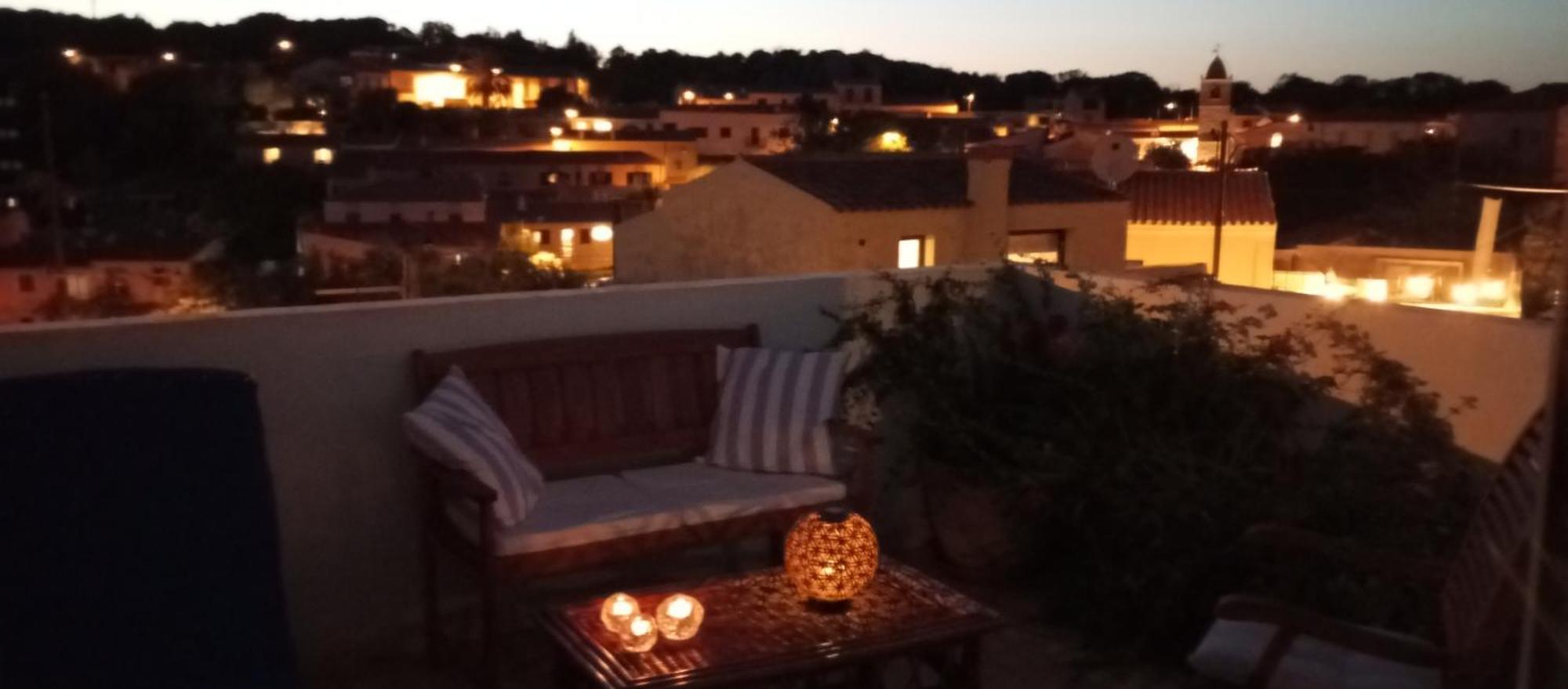 White - San Pantaleo Apartment Exterior foto