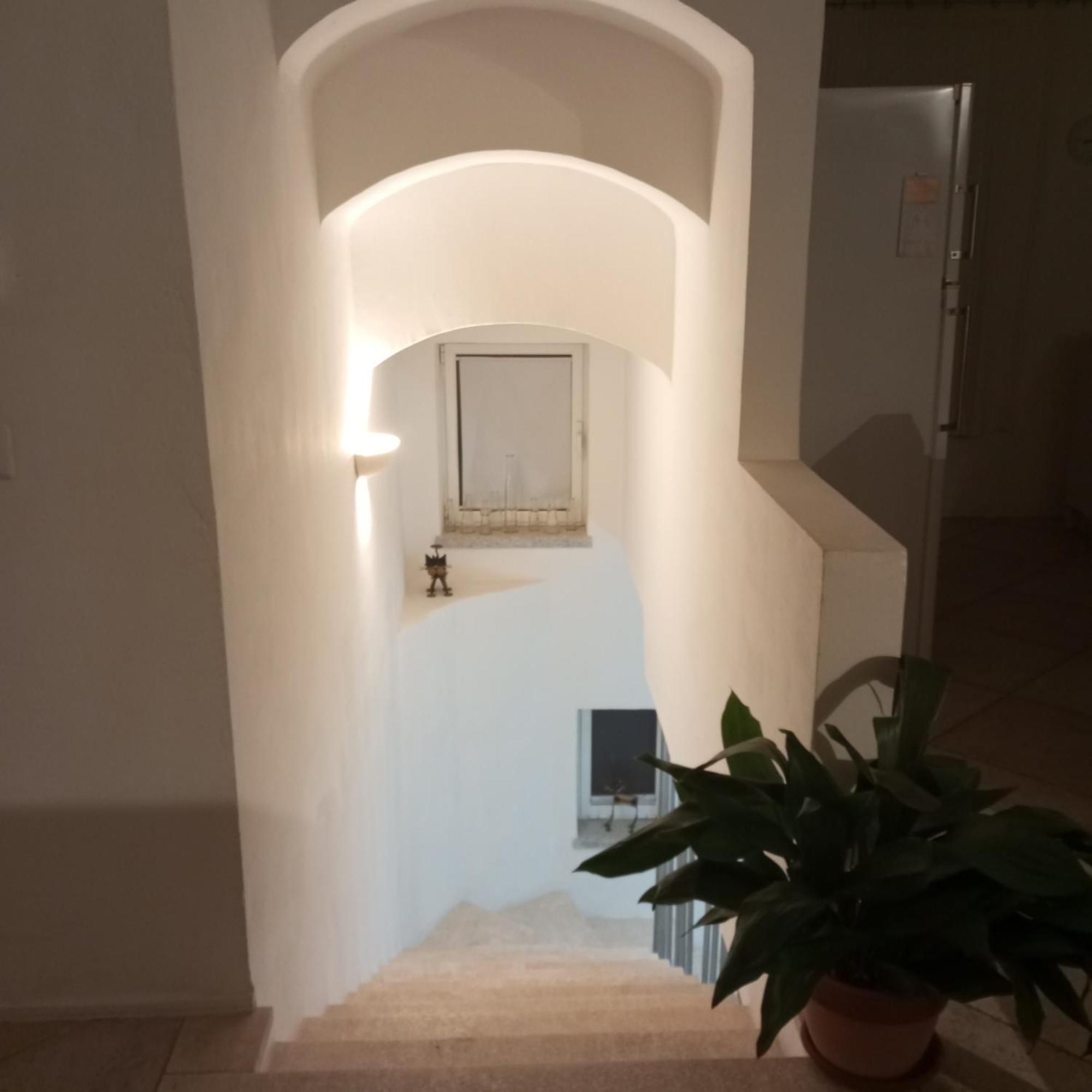 White - San Pantaleo Apartment Exterior foto